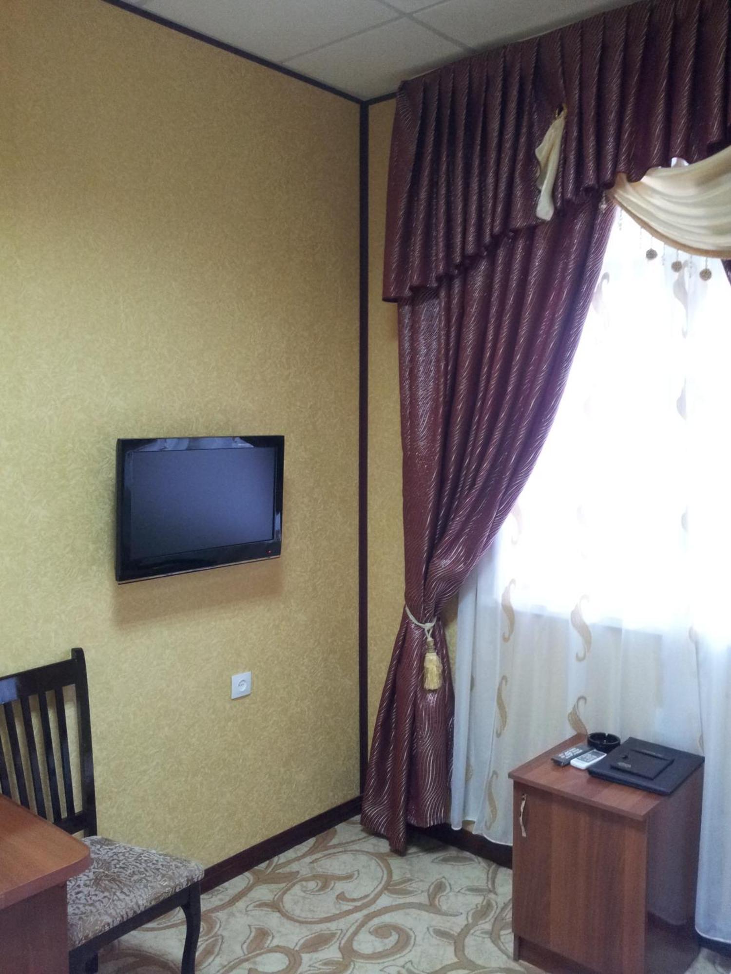 Dangara Hotel Kokand ภายนอก รูปภาพ