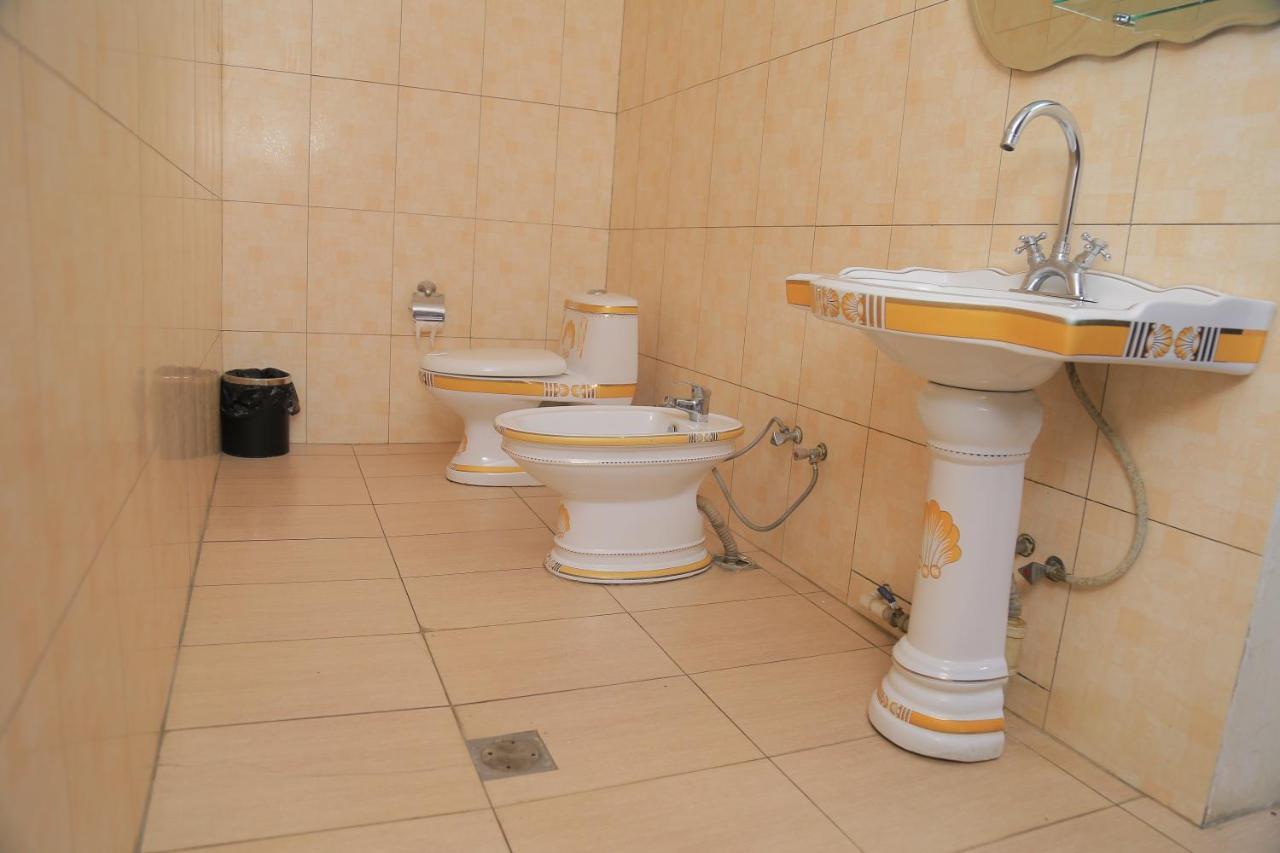 Dangara Hotel Kokand ภายนอก รูปภาพ